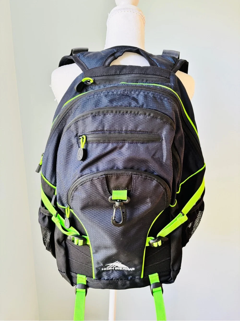 High Sierra Black/Navy with Neon Green Trim - 15Wx18H